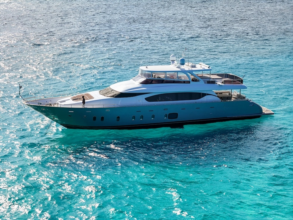 Yacht Charter